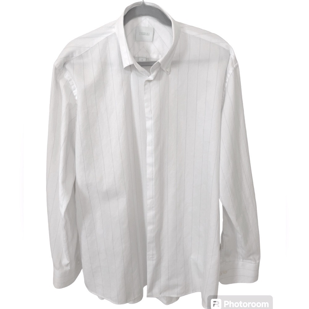 Forrest Lennard white button down blue pin striped shirt.  Size XL
